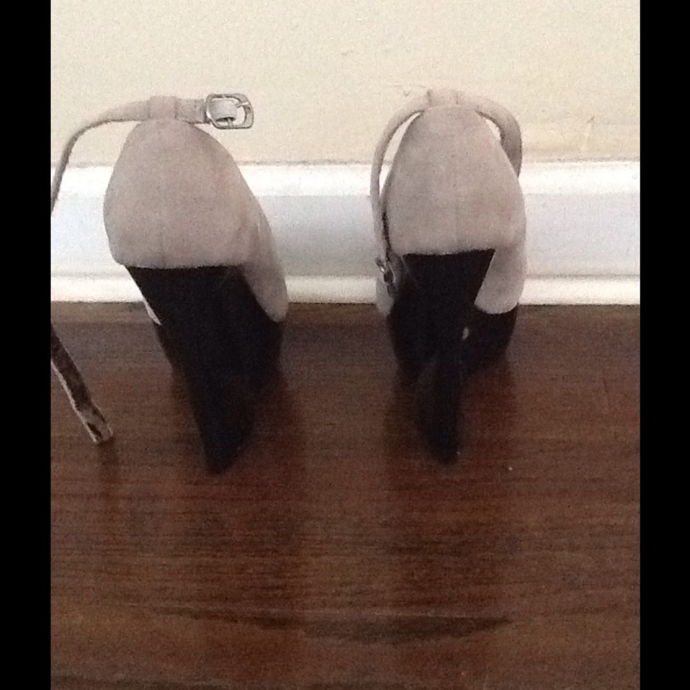 😮shoes😮⚡️ - Picture 3 of 4